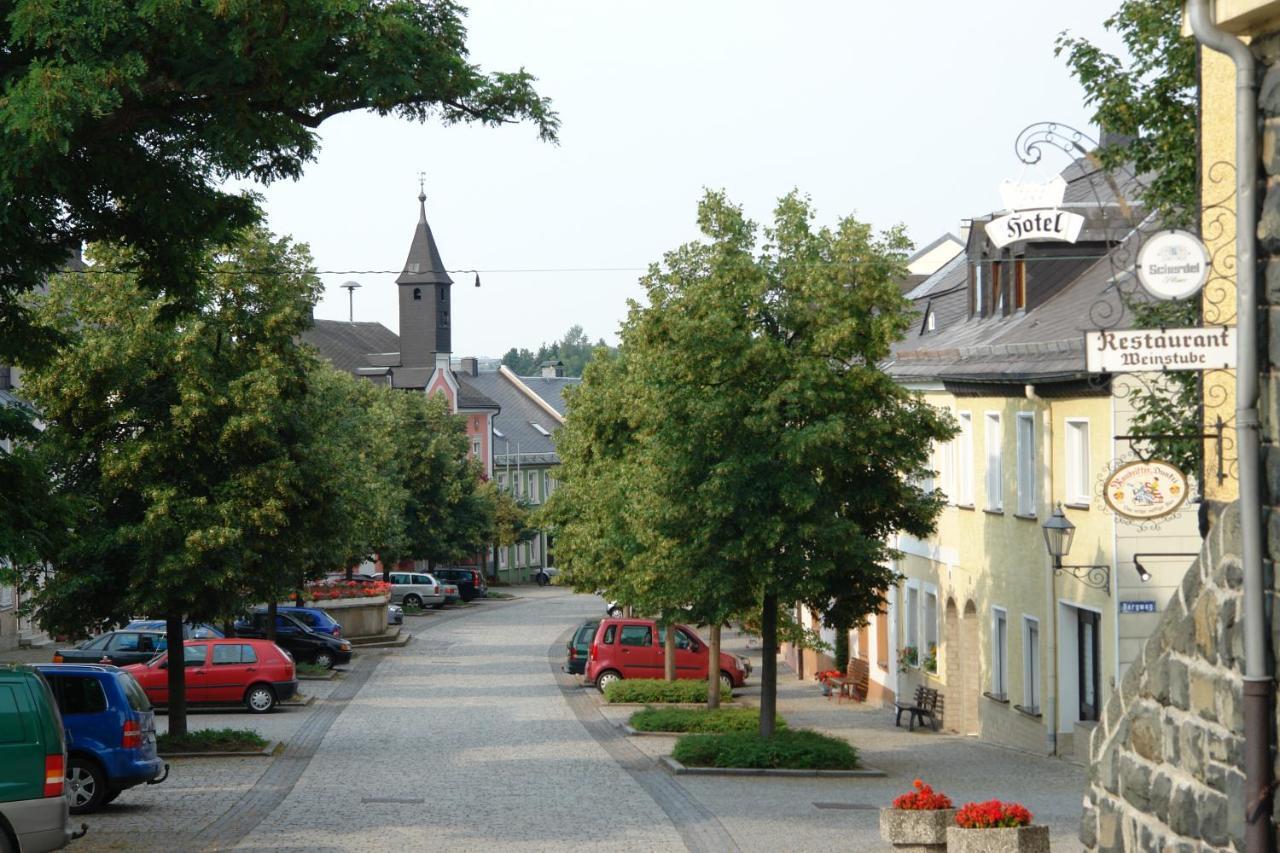 Burghotel Lichtenberg  Extérieur photo