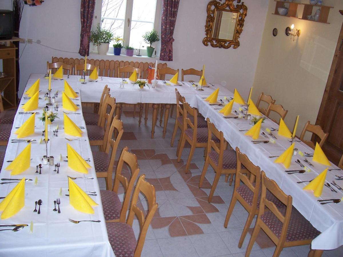 Burghotel Lichtenberg  Extérieur photo